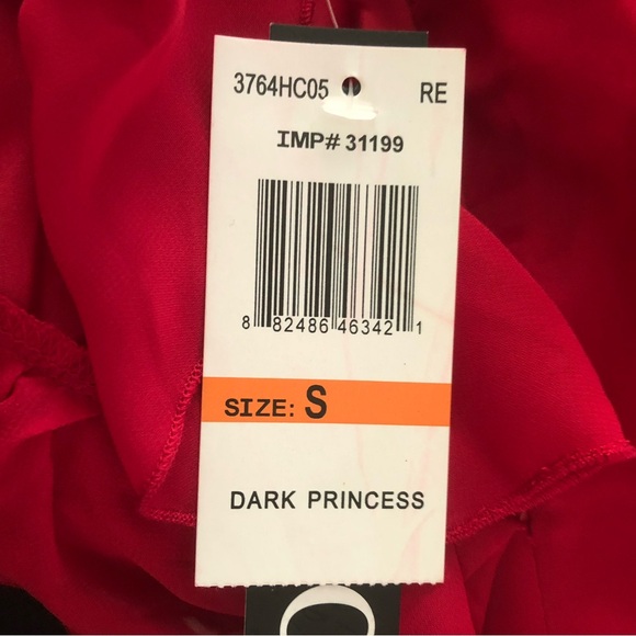 XOXO Red Strapless Ruffle Sweetheart Neckline Tube Top NWT Size Small - Picture 9 of 9